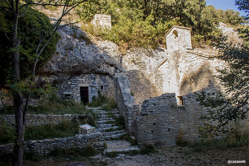 cascade hermitage collias 1986 photo Evelyne Monsarat 